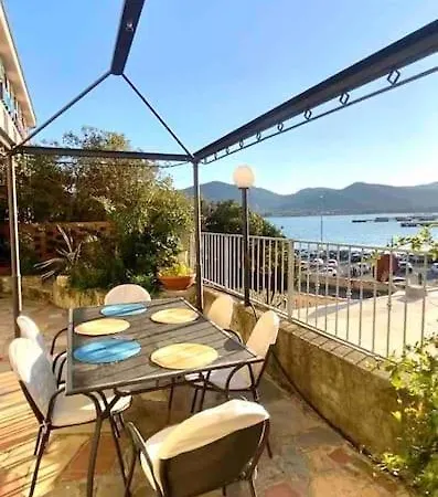 Vista Porto Le Ghiaie Apartment