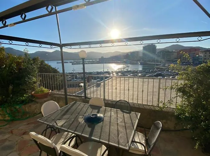 Vista Porto -portoferraio *